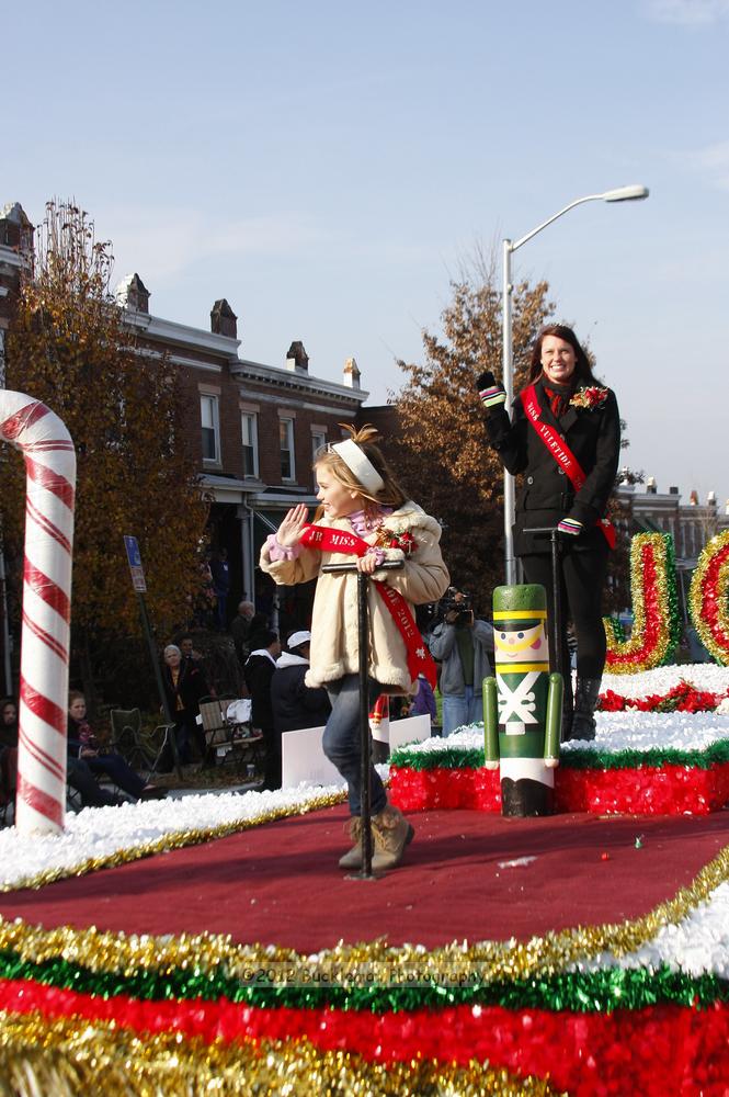 40th Annual Mayors Christmas Parade 2012\nPhotography by: Buckleman Photography\nall images ©2012 Buckleman Photography\nThe images displayed here are of low resolution;\nReprints available,  please contact us: \ngerard@bucklemanphotography.com\n410.608.7990\nbucklemanphotography.com\nFile Number - 5579.jpg