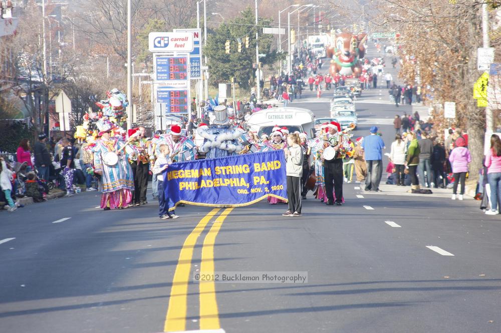 40th Annual Mayors Christmas Parade 2012\nPhotography by: Buckleman Photography\nall images ©2012 Buckleman Photography\nThe images displayed here are of low resolution;\nReprints available,  please contact us: \ngerard@bucklemanphotography.com\n410.608.7990\nbucklemanphotography.com\nFile Number - 5593.jpg