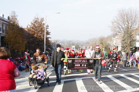 40th Annual Mayors Christmas Parade 2012\nPhotography by: Buckleman Photography\nall images ©2012 Buckleman Photography\nThe images displayed here are of low resolution;\nReprints available,  please contact us: \ngerard@bucklemanphotography.com\n410.608.7990\nbucklemanphotography.com\nFile Number - 5609.jpg