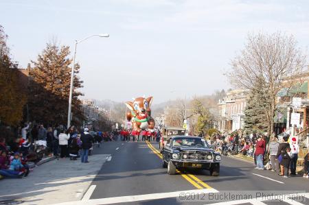 40th Annual Mayors Christmas Parade 2012\nPhotography by: Buckleman Photography\nall images ©2012 Buckleman Photography\nThe images displayed here are of low resolution;\nReprints available,  please contact us: \ngerard@bucklemanphotography.com\n410.608.7990\nbucklemanphotography.com\nFile Number - 5625.jpg