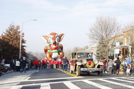 40th Annual Mayors Christmas Parade 2012\nPhotography by: Buckleman Photography\nall images ©2012 Buckleman Photography\nThe images displayed here are of low resolution;\nReprints available,  please contact us: \ngerard@bucklemanphotography.com\n410.608.7990\nbucklemanphotography.com\nFile Number - 5629.jpg