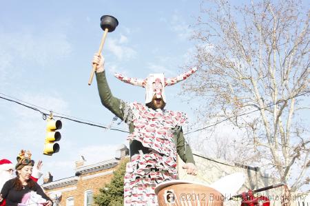 40th Annual Mayors Christmas Parade 2012\nPhotography by: Buckleman Photography\nall images ©2012 Buckleman Photography\nThe images displayed here are of low resolution;\nReprints available,  please contact us: \ngerard@bucklemanphotography.com\n410.608.7990\nbucklemanphotography.com\nFile Number - 5697.jpg