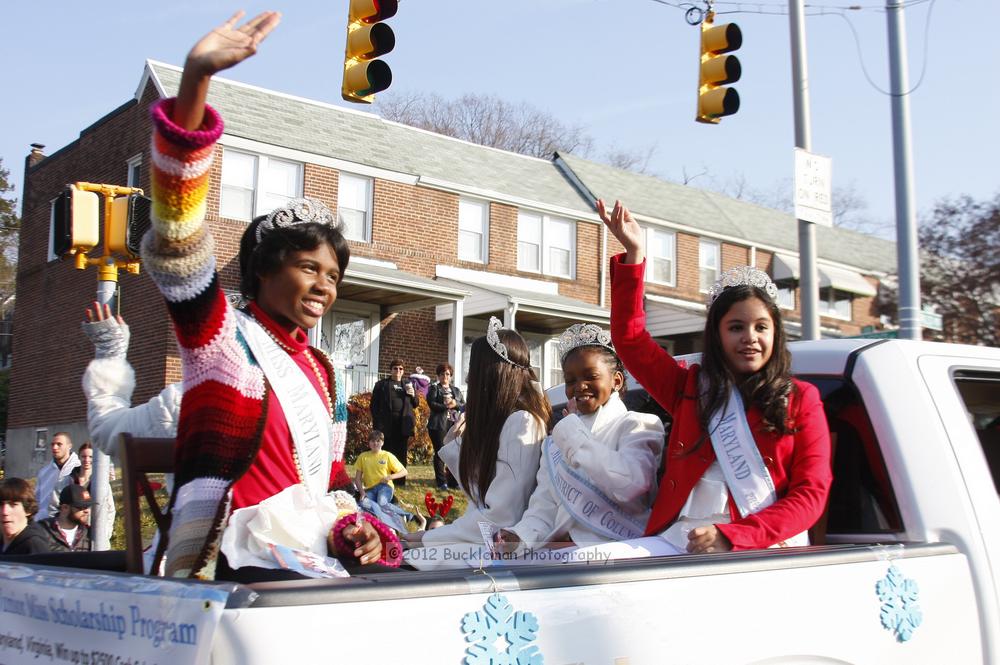 40th Annual Mayors Christmas Parade 2012\nPhotography by: Buckleman Photography\nall images ©2012 Buckleman Photography\nThe images displayed here are of low resolution;\nReprints available,  please contact us: \ngerard@bucklemanphotography.com\n410.608.7990\nbucklemanphotography.com\nFile Number - 5713.jpg