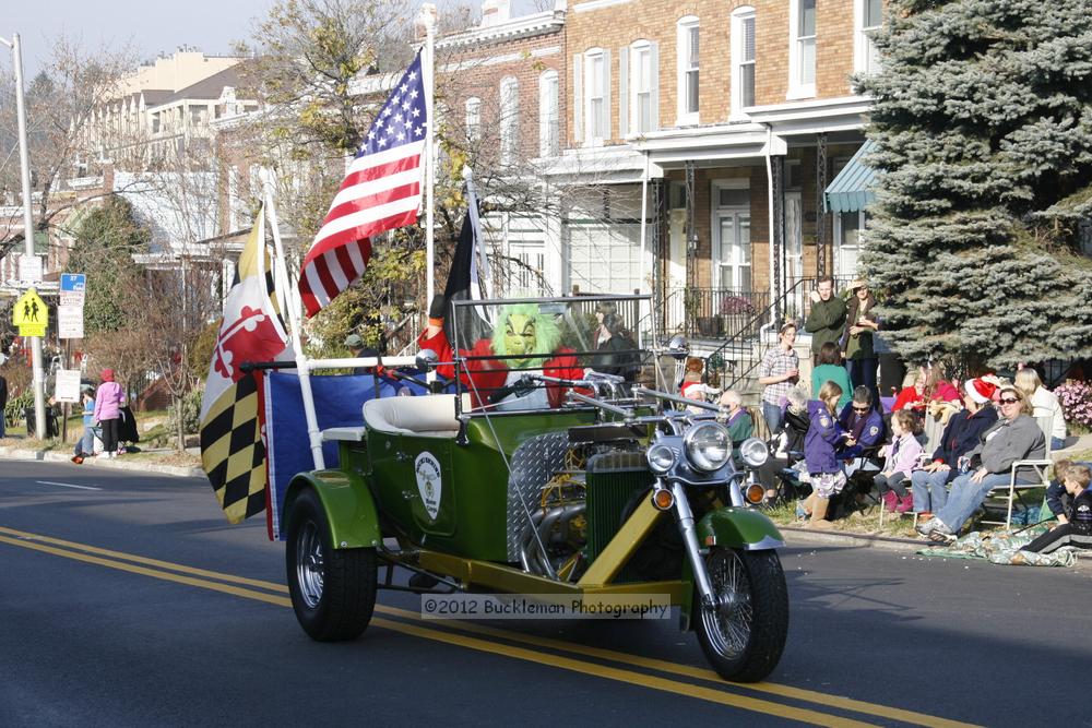 40th Annual Mayors Christmas Parade 2012\nPhotography by: Buckleman Photography\nall images ©2012 Buckleman Photography\nThe images displayed here are of low resolution;\nReprints available,  please contact us: \ngerard@bucklemanphotography.com\n410.608.7990\nbucklemanphotography.com\nFile Number 2378.jpg