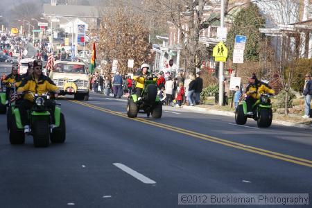 40th Annual Mayors Christmas Parade 2012\nPhotography by: Buckleman Photography\nall images ©2012 Buckleman Photography\nThe images displayed here are of low resolution;\nReprints available,  please contact us: \ngerard@bucklemanphotography.com\n410.608.7990\nbucklemanphotography.com\nFile Number 2392.jpg