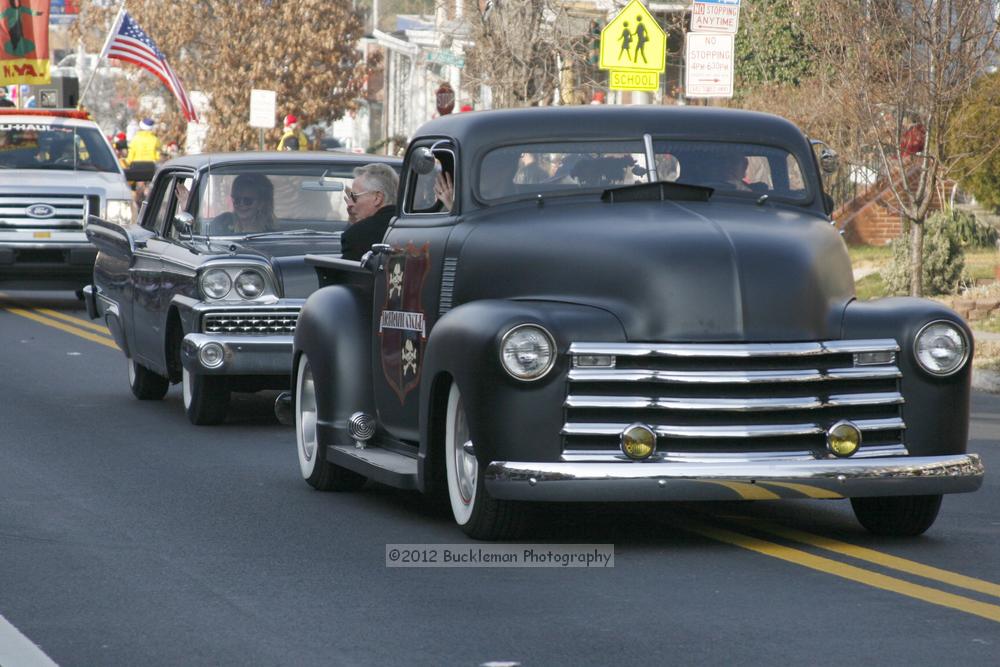 40th Annual Mayors Christmas Parade 2012\nPhotography by: Buckleman Photography\nall images ©2012 Buckleman Photography\nThe images displayed here are of low resolution;\nReprints available,  please contact us: \ngerard@bucklemanphotography.com\n410.608.7990\nbucklemanphotography.com\nFile Number 2473.jpg