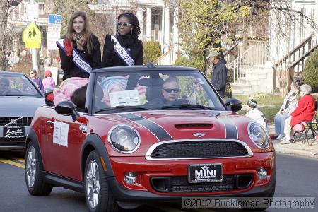 40th Annual Mayors Christmas Parade 2012\nPhotography by: Buckleman Photography\nall images ©2012 Buckleman Photography\nThe images displayed here are of low resolution;\nReprints available,  please contact us: \ngerard@bucklemanphotography.com\n410.608.7990\nbucklemanphotography.com\nFile Number 2536.jpg