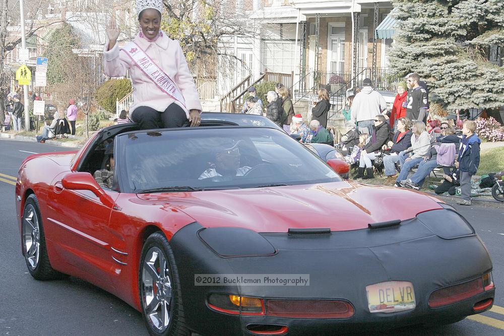 40th Annual Mayors Christmas Parade 2012\nPhotography by: Buckleman Photography\nall images ©2012 Buckleman Photography\nThe images displayed here are of low resolution;\nReprints available,  please contact us: \ngerard@bucklemanphotography.com\n410.608.7990\nbucklemanphotography.com\nFile Number 2595.jpg