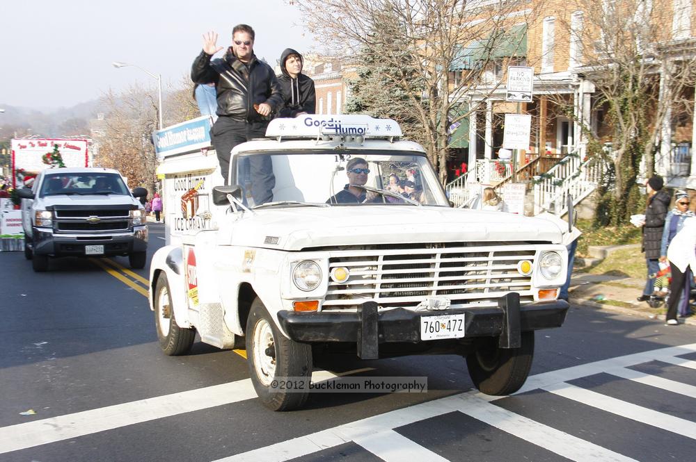 40th Annual Mayors Christmas Parade 2012\nPhotography by: Buckleman Photography\nall images ©2012 Buckleman Photography\nThe images displayed here are of low resolution;\nReprints available,  please contact us: \ngerard@bucklemanphotography.com\n410.608.7990\nbucklemanphotography.com\nFile Number 5800.jpg