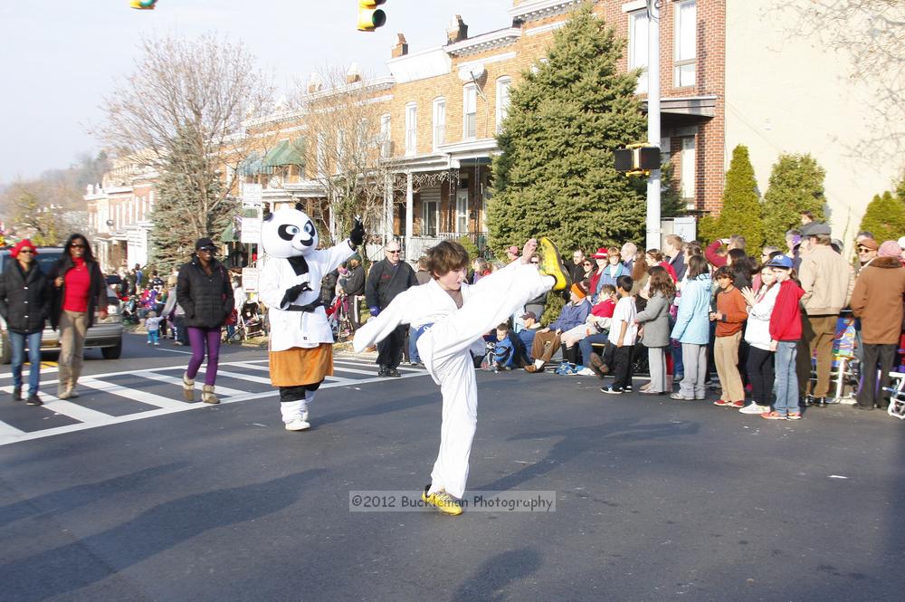 40th Annual Mayors Christmas Parade 2012\nPhotography by: Buckleman Photography\nall images ©2012 Buckleman Photography\nThe images displayed here are of low resolution;\nReprints available,  please contact us: \ngerard@bucklemanphotography.com\n410.608.7990\nbucklemanphotography.com\nFile Number 5858.jpg