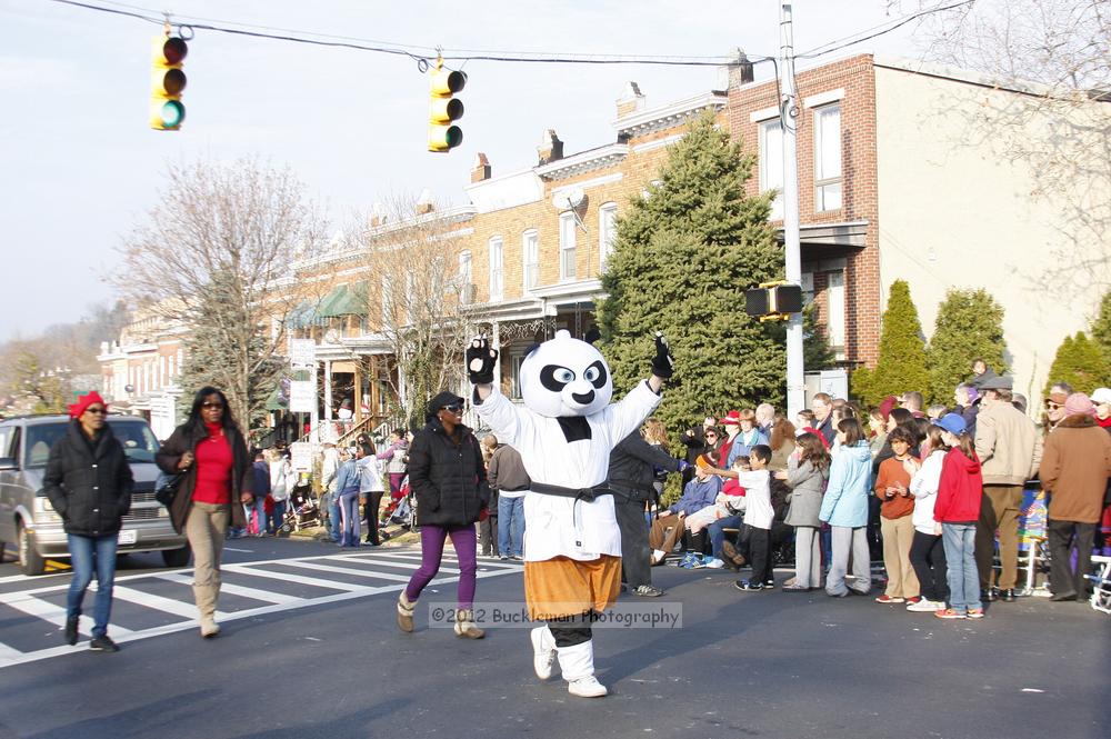 40th Annual Mayors Christmas Parade 2012\nPhotography by: Buckleman Photography\nall images ©2012 Buckleman Photography\nThe images displayed here are of low resolution;\nReprints available,  please contact us: \ngerard@bucklemanphotography.com\n410.608.7990\nbucklemanphotography.com\nFile Number 5859.jpg