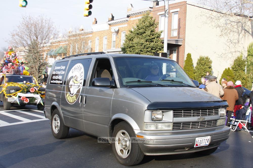 40th Annual Mayors Christmas Parade 2012\nPhotography by: Buckleman Photography\nall images ©2012 Buckleman Photography\nThe images displayed here are of low resolution;\nReprints available,  please contact us: \ngerard@bucklemanphotography.com\n410.608.7990\nbucklemanphotography.com\nFile Number 5860.jpg