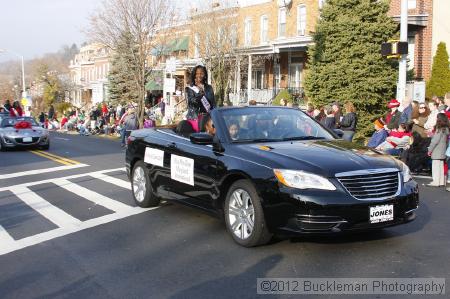 40th Annual Mayors Christmas Parade 2012\nPhotography by: Buckleman Photography\nall images ©2012 Buckleman Photography\nThe images displayed here are of low resolution;\nReprints available,  please contact us: \ngerard@bucklemanphotography.com\n410.608.7990\nbucklemanphotography.com\nFile Number 5892.jpg