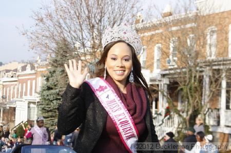 40th Annual Mayors Christmas Parade 2012\nPhotography by: Buckleman Photography\nall images ©2012 Buckleman Photography\nThe images displayed here are of low resolution;\nReprints available,  please contact us: \ngerard@bucklemanphotography.com\n410.608.7990\nbucklemanphotography.com\nFile Number 5970.jpg