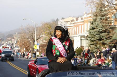 40th Annual Mayors Christmas Parade 2012\nPhotography by: Buckleman Photography\nall images ©2012 Buckleman Photography\nThe images displayed here are of low resolution;\nReprints available,  please contact us: \ngerard@bucklemanphotography.com\n410.608.7990\nbucklemanphotography.com\nFile Number 5982.jpg