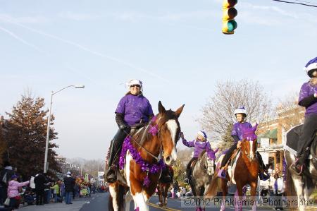 40th Annual Mayors Christmas Parade 2012\nPhotography by: Buckleman Photography\nall images ©2012 Buckleman Photography\nThe images displayed here are of low resolution;\nReprints available,  please contact us: \ngerard@bucklemanphotography.com\n410.608.7990\nbucklemanphotography.com\nFile Number 6003.jpg