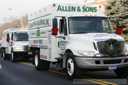 40th Annual Mayors Christmas Parade 2012\nPhotography by: Buckleman Photography\nall images ©2012 Buckleman Photography\nThe images displayed here are of low resolution;\nReprints available,  please contact us: \ngerard@bucklemanphotography.com\n410.608.7990\nbucklemanphotography.com\nFile Number 2662.jpg