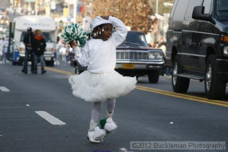 40th Annual Mayors Christmas Parade 2012\nPhotography by: Buckleman Photography\nall images ©2012 Buckleman Photography\nThe images displayed here are of low resolution;\nReprints available,  please contact us: \ngerard@bucklemanphotography.com\n410.608.7990\nbucklemanphotography.com\nFile Number 2690.jpg