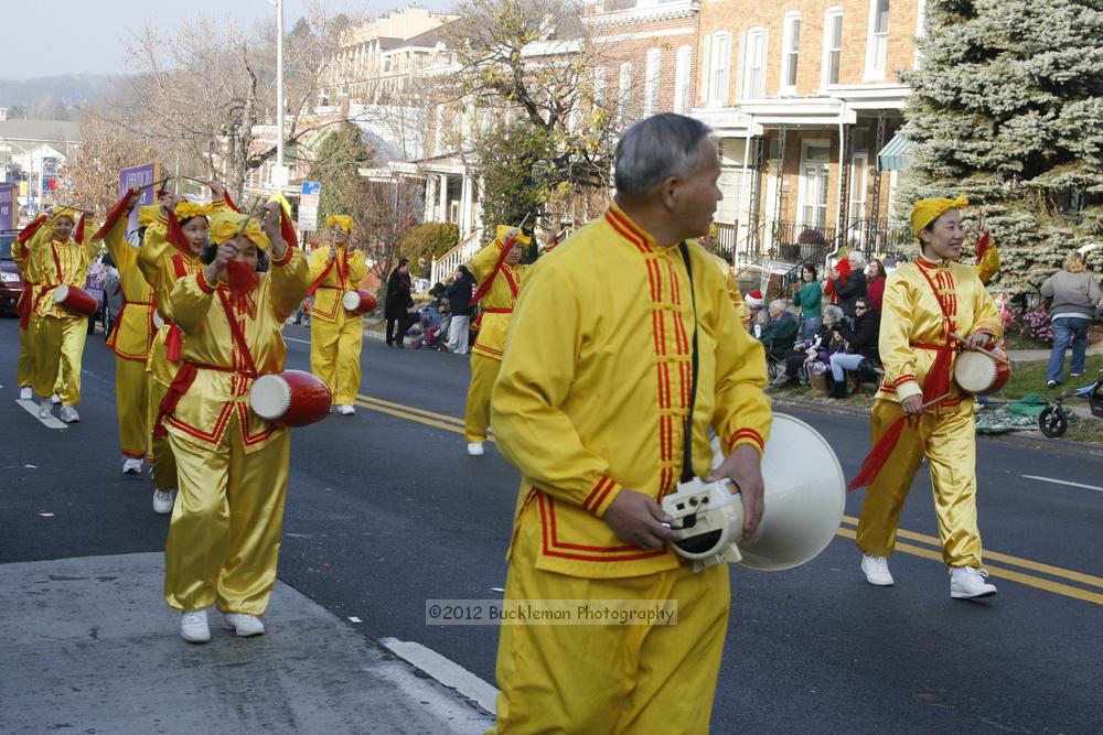 40th Annual Mayors Christmas Parade 2012\nPhotography by: Buckleman Photography\nall images ©2012 Buckleman Photography\nThe images displayed here are of low resolution;\nReprints available,  please contact us: \ngerard@bucklemanphotography.com\n410.608.7990\nbucklemanphotography.com\nFile Number 2727.jpg