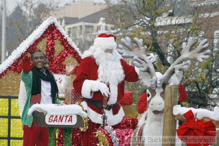 40th Annual Mayors Christmas Parade 2012\nPhotography by: Buckleman Photography\nall images ©2012 Buckleman Photography\nThe images displayed here are of low resolution;\nReprints available,  please contact us: \ngerard@bucklemanphotography.com\n410.608.7990\nbucklemanphotography.com\nFile Number 2824.jpg