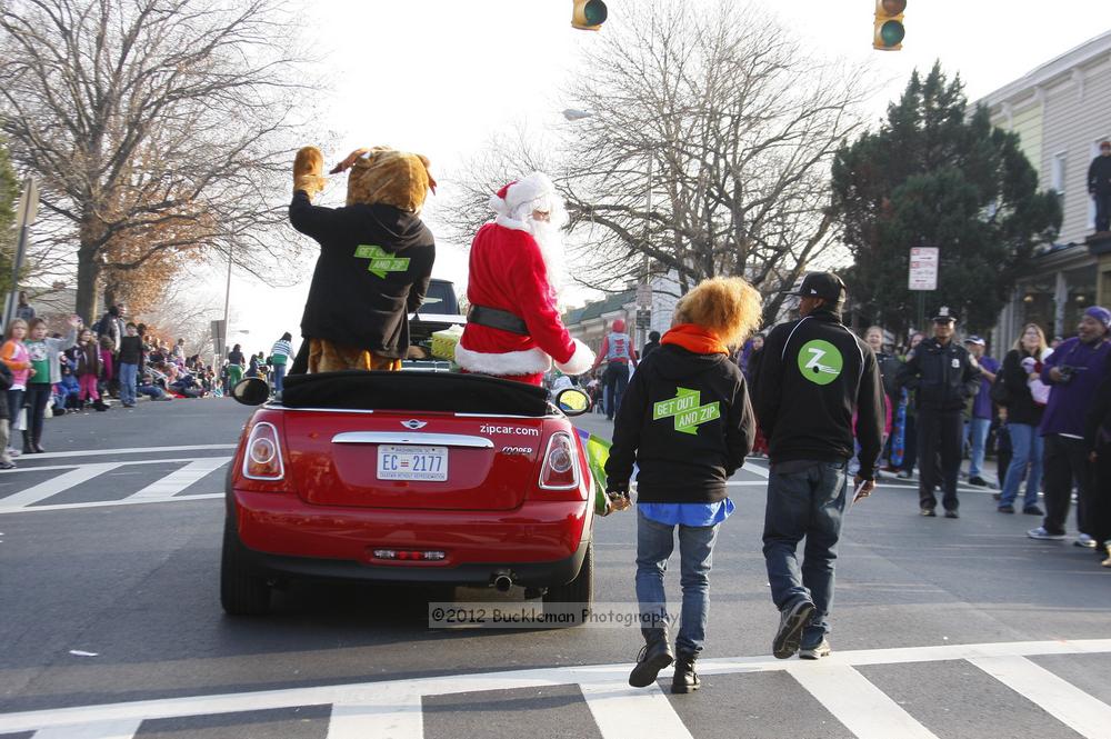 40th Annual Mayors Christmas Parade 2012\nPhotography by: Buckleman Photography\nall images ©2012 Buckleman Photography\nThe images displayed here are of low resolution;\nReprints available,  please contact us: \ngerard@bucklemanphotography.com\n410.608.7990\nbucklemanphotography.com\nFile Number 6071.jpg