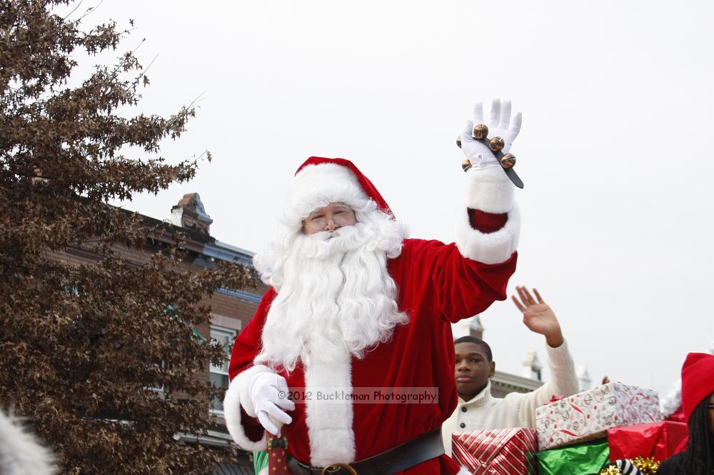 40th Annual Mayors Christmas Parade 2012\nPhotography by: Buckleman Photography\nall images ©2012 Buckleman Photography\nThe images displayed here are of low resolution;\nReprints available,  please contact us: \ngerard@bucklemanphotography.com\n410.608.7990\nbucklemanphotography.com\nFile Number 6222.jpg