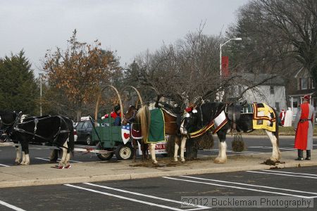 40th Annual Mayors Christmas Parade 2012\nPhotography by: Buckleman Photography\nall images ©2012 Buckleman Photography\nThe images displayed here are of low resolution;\nReprints available,  please contact us: \ngerard@bucklemanphotography.com\n410.608.7990\nbucklemanphotography.com\nFile Number 2008.jpg