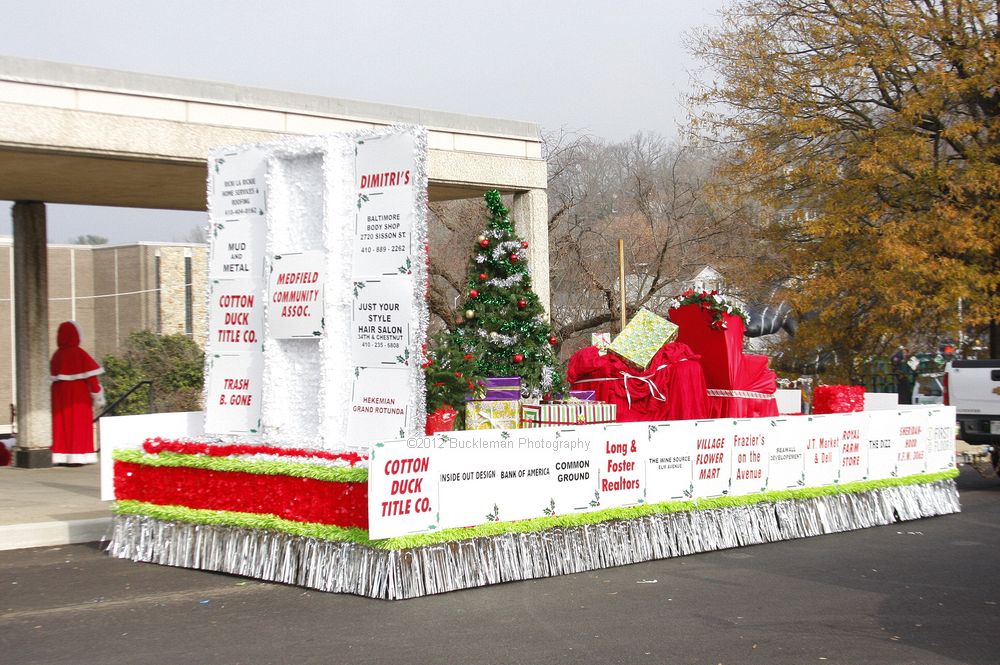 40th Annual Mayors Christmas Parade 2012\nPhotography by: Buckleman Photography\nall images ©2012 Buckleman Photography\nThe images displayed here are of low resolution;\nReprints available,  please contact us: \ngerard@bucklemanphotography.com\n410.608.7990\nbucklemanphotography.com\nFile Number 5255.jpg