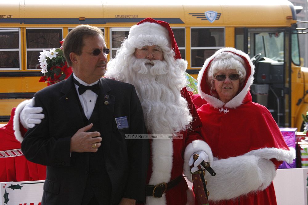 40th Annual Mayors Christmas Parade 2012\nPhotography by: Buckleman Photography\nall images ©2012 Buckleman Photography\nThe images displayed here are of low resolution;\nReprints available,  please contact us: \ngerard@bucklemanphotography.com\n410.608.7990\nbucklemanphotography.com\nFile Number 5258.jpg