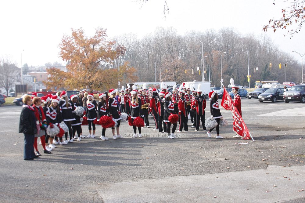 40th Annual Mayors Christmas Parade 2012\nPhotography by: Buckleman Photography\nall images ©2012 Buckleman Photography\nThe images displayed here are of low resolution;\nReprints available,  please contact us: \ngerard@bucklemanphotography.com\n410.608.7990\nbucklemanphotography.com\nFile Number 5304.jpg