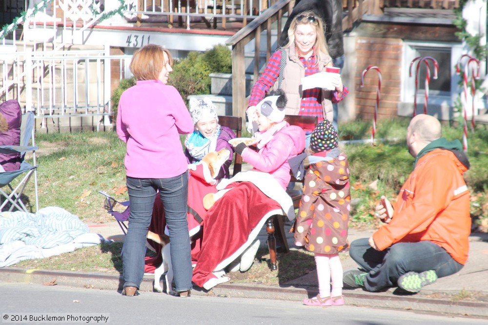 41st Annual Mayors Christmas Parade 2014 Division 1\nPhotography by: Buckleman Photography\nall images ©2014 Buckleman Photography\nThe images displayed here are of low resolution;\nReprints available, please contact us: \ngerard@bucklemanphotography.com\n410.608.7990\nbucklemanphotography.com\nFile number - 6463.jpg