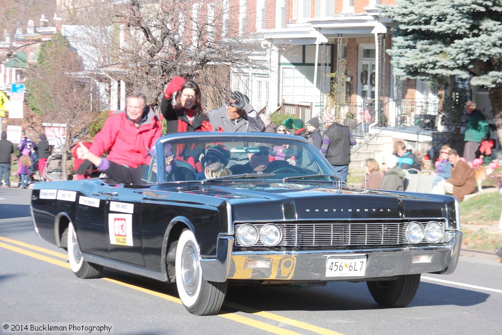 41st Annual Mayors Christmas Parade 2014 Division 1\nPhotography by: Buckleman Photography\nall images ©2014 Buckleman Photography\nThe images displayed here are of low resolution;\nReprints available, please contact us: \ngerard@bucklemanphotography.com\n410.608.7990\nbucklemanphotography.com\nFile number - 6489.jpg