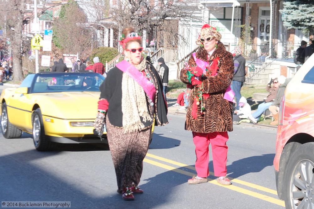 41st Annual Mayors Christmas Parade 2014 Division 1\nPhotography by: Buckleman Photography\nall images ©2014 Buckleman Photography\nThe images displayed here are of low resolution;\nReprints available, please contact us: \ngerard@bucklemanphotography.com\n410.608.7990\nbucklemanphotography.com\nFile number - 6513.jpg