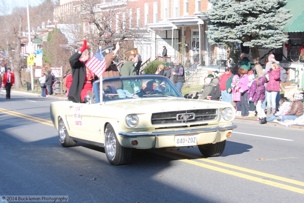 41st Annual Mayors Christmas Parade 2014 Division 1\nPhotography by: Buckleman Photography\nall images ©2014 Buckleman Photography\nThe images displayed here are of low resolution;\nReprints available, please contact us: \ngerard@bucklemanphotography.com\n410.608.7990\nbucklemanphotography.com\nFile number - 6551.jpg