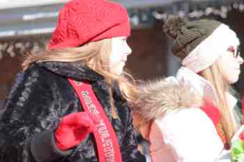 41st Annual Mayors Christmas Parade 2014 Division 1\nPhotography by: Buckleman Photography\nall images ©2014 Buckleman Photography\nThe images displayed here are of low resolution;\nReprints available, please contact us: \ngerard@bucklemanphotography.com\n410.608.7990\nbucklemanphotography.com\nFile number - 6573.jpg