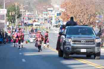 41st Annual Mayors Christmas Parade 2014 Division 1\nPhotography by: Buckleman Photography\nall images ©2014 Buckleman Photography\nThe images displayed here are of low resolution;\nReprints available, please contact us: \ngerard@bucklemanphotography.com\n410.608.7990\nbucklemanphotography.com\nFile number - 6604.jpg