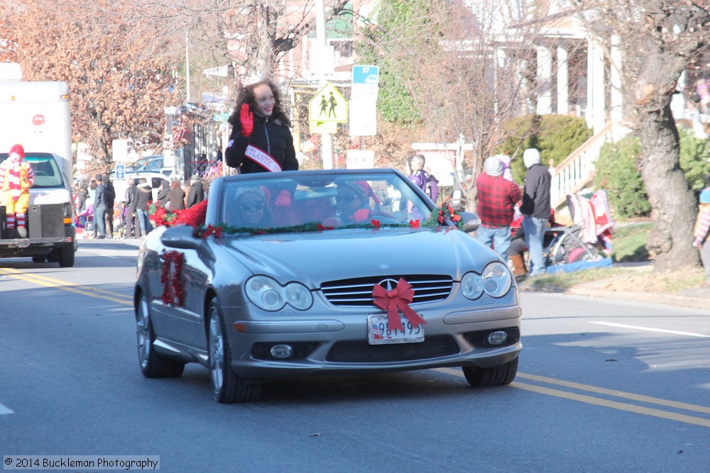 41st Annual Mayors Christmas Parade 2014 Division 1\nPhotography by: Buckleman Photography\nall images ©2014 Buckleman Photography\nThe images displayed here are of low resolution;\nReprints available, please contact us: \ngerard@bucklemanphotography.com\n410.608.7990\nbucklemanphotography.com\nFile number - 6681.jpg