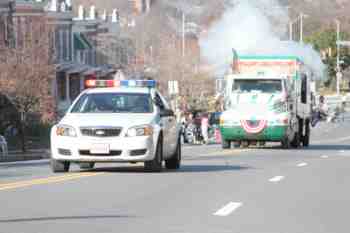 41st Annual Mayors Christmas Parade 2014 Division 1\nPhotography by: Buckleman Photography\nall images ©2014 Buckleman Photography\nThe images displayed here are of low resolution;\nReprints available, please contact us: \ngerard@bucklemanphotography.com\n410.608.7990\nbucklemanphotography.com\nFile number - 9483.jpg