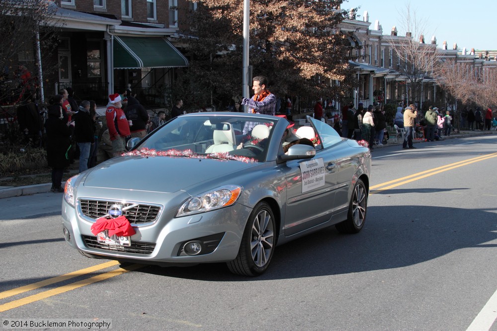 41st Annual Mayors Christmas Parade 2014 Division 1\nPhotography by: Buckleman Photography\nall images ©2014 Buckleman Photography\nThe images displayed here are of low resolution;\nReprints available, please contact us: \ngerard@bucklemanphotography.com\n410.608.7990\nbucklemanphotography.com\nFile number - 9531.jpg