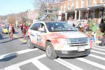 41st Annual Mayors Christmas Parade 2014 Division 1\nPhotography by: Buckleman Photography\nall images ©2014 Buckleman Photography\nThe images displayed here are of low resolution;\nReprints available, please contact us: \ngerard@bucklemanphotography.com\n410.608.7990\nbucklemanphotography.com\nFile number - 9591.jpg