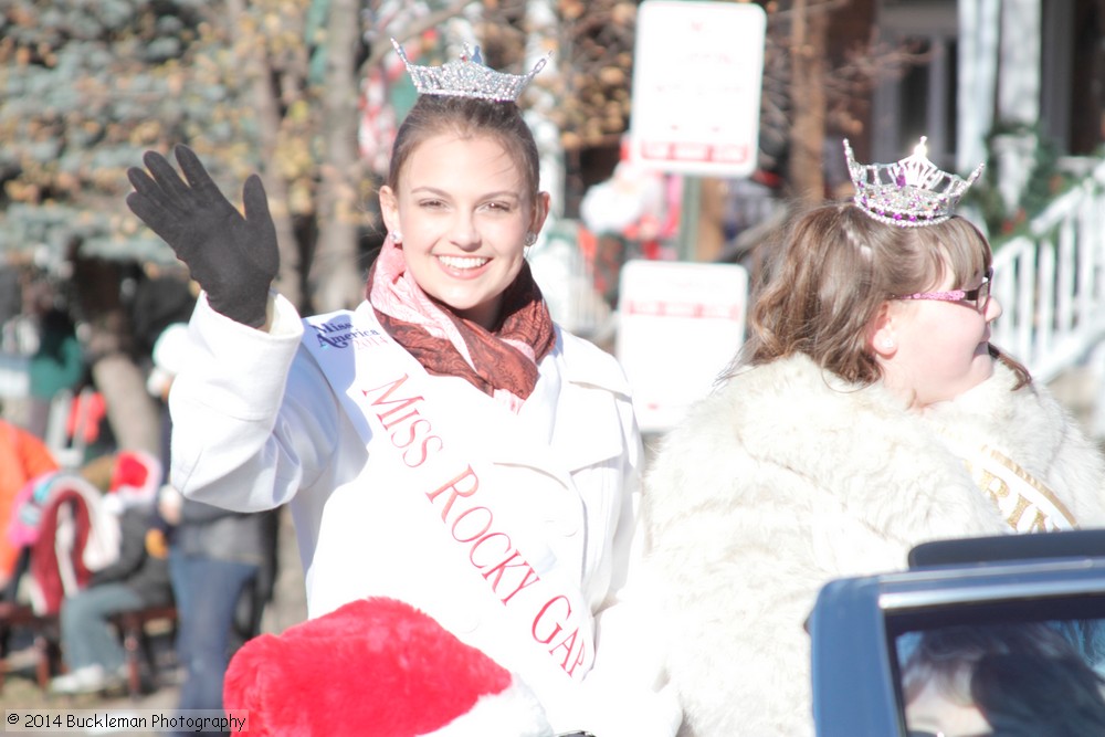 41st Annual Mayors Christmas Parade 2014 Division 1\nPhotography by: Buckleman Photography\nall images ©2014 Buckleman Photography\nThe images displayed here are of low resolution;\nReprints available, please contact us: \ngerard@bucklemanphotography.com\n410.608.7990\nbucklemanphotography.com\nFile number - 9618.jpg