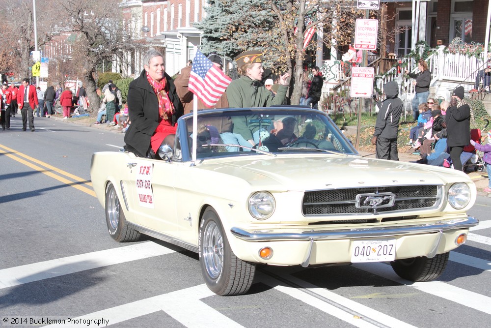 41st Annual Mayors Christmas Parade 2014 Division 1\nPhotography by: Buckleman Photography\nall images ©2014 Buckleman Photography\nThe images displayed here are of low resolution;\nReprints available, please contact us: \ngerard@bucklemanphotography.com\n410.608.7990\nbucklemanphotography.com\nFile number - 9625.jpg