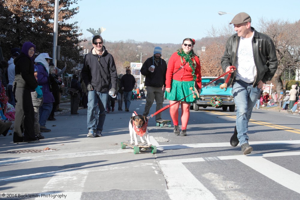 41st Annual Mayors Christmas Parade 2014 Division 1\nPhotography by: Buckleman Photography\nall images ©2014 Buckleman Photography\nThe images displayed here are of low resolution;\nReprints available, please contact us: \ngerard@bucklemanphotography.com\n410.608.7990\nbucklemanphotography.com\nFile number - 9664.jpg