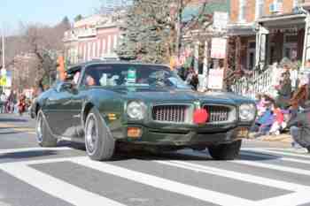 41st Annual Mayors Christmas Parade 2014 Division 1\nPhotography by: Buckleman Photography\nall images ©2014 Buckleman Photography\nThe images displayed here are of low resolution;\nReprints available, please contact us: \ngerard@bucklemanphotography.com\n410.608.7990\nbucklemanphotography.com\nFile number - 9667.jpg