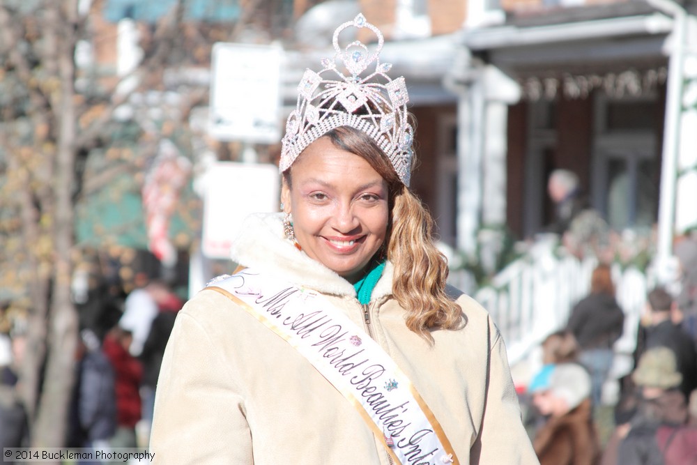 41st Annual Mayors Christmas Parade 2014 Division 1\nPhotography by: Buckleman Photography\nall images ©2014 Buckleman Photography\nThe images displayed here are of low resolution;\nReprints available, please contact us: \ngerard@bucklemanphotography.com\n410.608.7990\nbucklemanphotography.com\nFile number - 9688.jpg