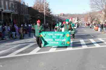 41st Annual Mayors Christmas Parade 2014 Division 1\nPhotography by: Buckleman Photography\nall images ©2014 Buckleman Photography\nThe images displayed here are of low resolution;\nReprints available, please contact us: \ngerard@bucklemanphotography.com\n410.608.7990\nbucklemanphotography.com\nFile number - 9736.jpg