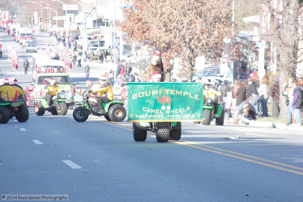 41st Annual Mayors Christmas Parade 2014\nPhotography by: Buckleman Photography\nall images ©2014 Buckleman Photography\nThe images displayed here are of low resolution;\nReprints available, please contact us: \ngerard@bucklemanphotography.com\n410.608.7990\nbucklemanphotography.com\nFile Number - 6726.jpg