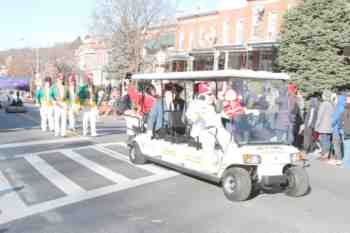 41st Annual Mayors Christmas Parade 2014 Division 1\nPhotography by: Buckleman Photography\nall images ©2014 Buckleman Photography\nThe images displayed here are of low resolution;\nReprints available, please contact us: \ngerard@bucklemanphotography.com\n410.608.7990\nbucklemanphotography.com\nFile number - 9749.jpg