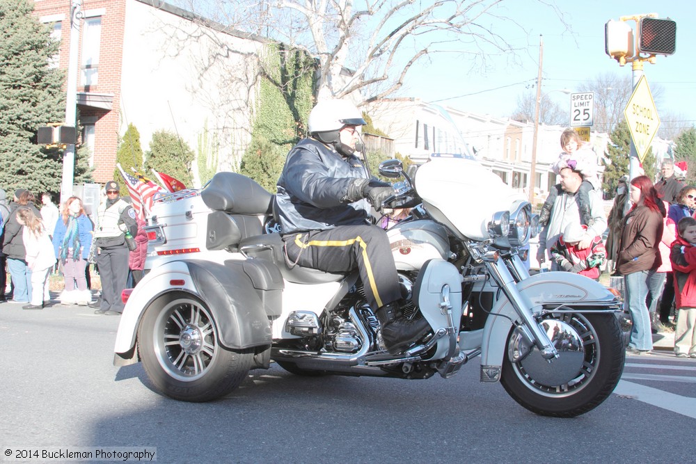 41st Annual Mayors Christmas Parade 2014 Division 1\nPhotography by: Buckleman Photography\nall images ©2014 Buckleman Photography\nThe images displayed here are of low resolution;\nReprints available, please contact us: \ngerard@bucklemanphotography.com\n410.608.7990\nbucklemanphotography.com\nFile number - 9762.jpg