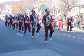 41st Annual Mayors Christmas Parade 2014 - Division 2\nPhotography by: Buckleman Photography\nall images ©2014 Buckleman Photography\nThe images displayed here are of low resolution;\nReprints available, please contact us: \ngerard@bucklemanphotography.com\n410.608.7990\nbucklemanphotography.com\nFile Number - 6751.jpg